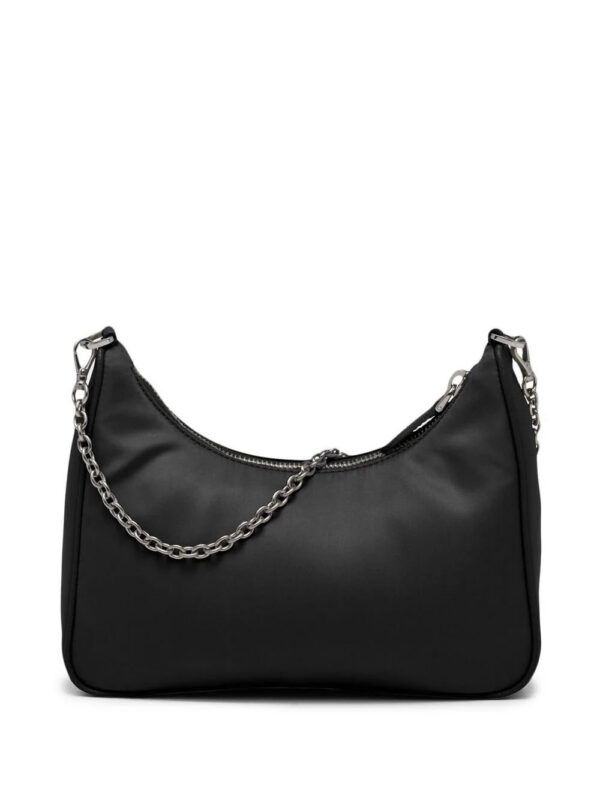 19661946_43929837_1000_49c49d4e-c717-42d7-a830-54383cacc851.jpg Prada Re-Edition 2005 Re-Nylon shoulder bag