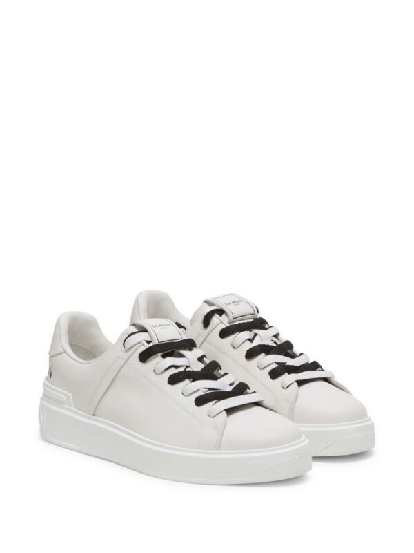 19683892_43936784_1000_e7e2c61f-bc40-4e3f-9c69-95176d3637c5.jpg Balmain B-Court leather sneakers