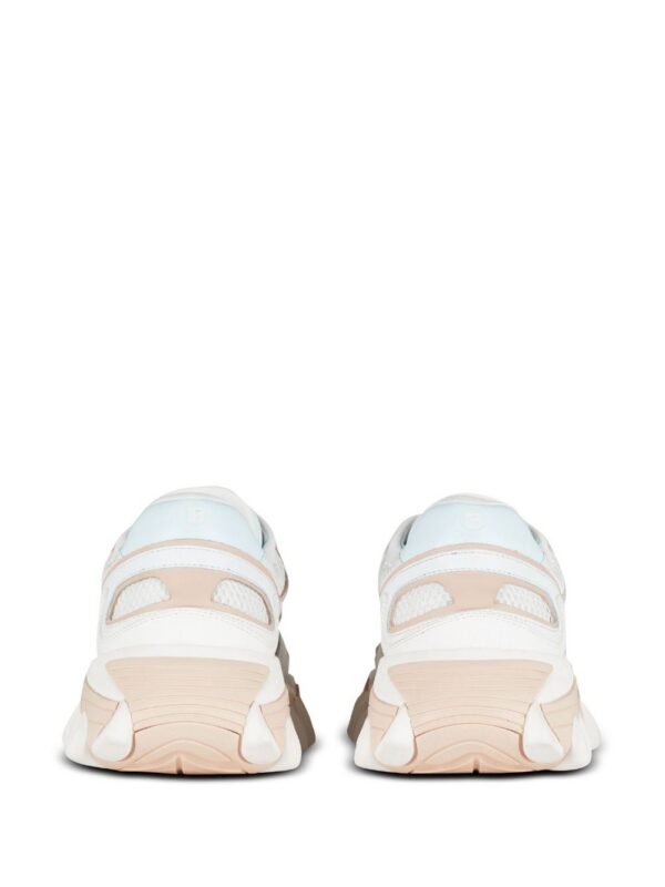 19685350_44763166_1000_a8adca13-46dd-4af0-ac18-0fdad9b7a4f0.jpg Balmain B-East leather sneakers