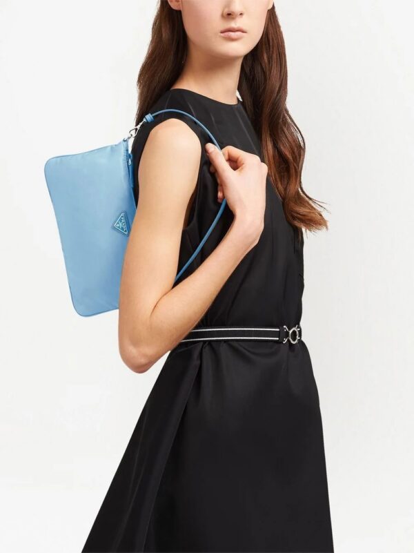 19759466_44204471_1000.jpg Prada Re-Nylon logo-plaque shoulder bag