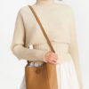 19787695_44305784_1000_107fdf2c-3694-4a17-84bb-02329c7fe93f.jpg Tory Burch Mcgraw leather bucket bag