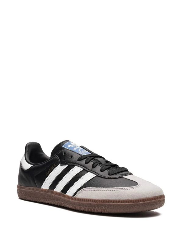 19811089_44340093_1000_74f6c767-ea88-4d72-98ac-6805a5be6d54.jpg adidas Samba Vegan "Black/Gum" sneakers