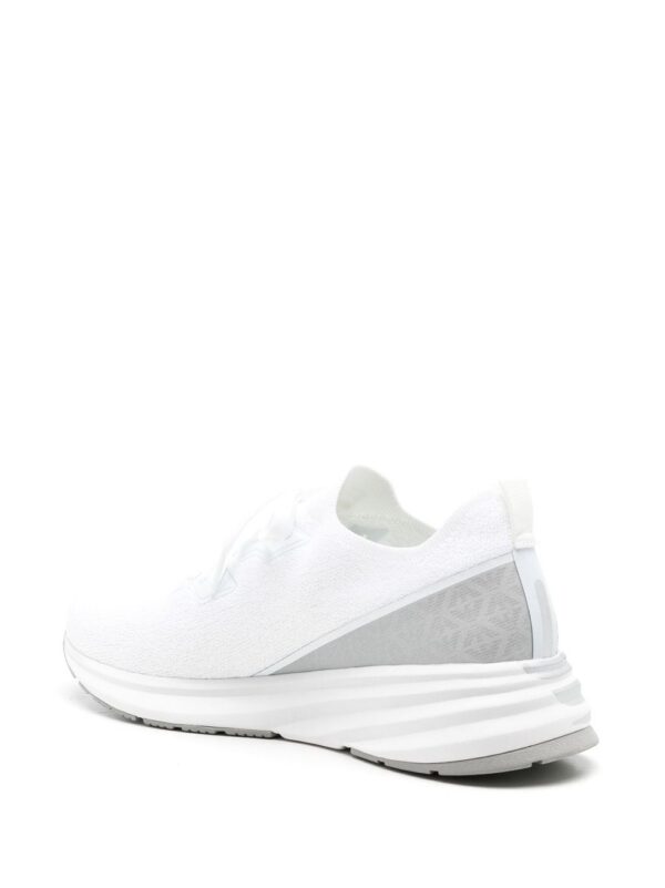 19843563_44935779_1000_eb6afcdb-f264-4e44-948b-2e7d75bd57e9.jpg Ea7 Emporio Armani logo-print low-top sneakers