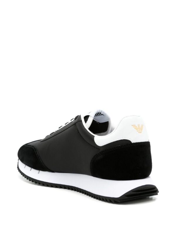19844058_50111290_1000-1.jpg Ea7 Emporio Armani logo-print panelled sneakers