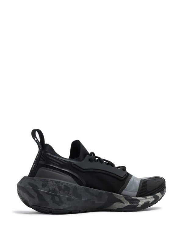 19862415_45018700_1000_902dddf8-49e1-4006-a3f3-32e9d937f1aa.jpg adidas by Stella McCartney Ultraboost low-top sneakers