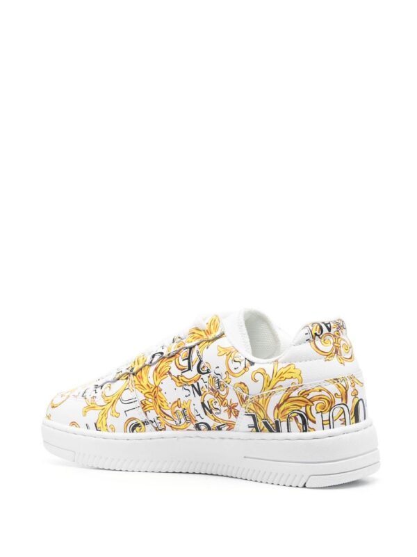 19866721_44666088_1000_70dc7461-8e6f-434d-9734-af95d0249df6.jpg Versace Jeans Couture baroque-print low-top sneakers