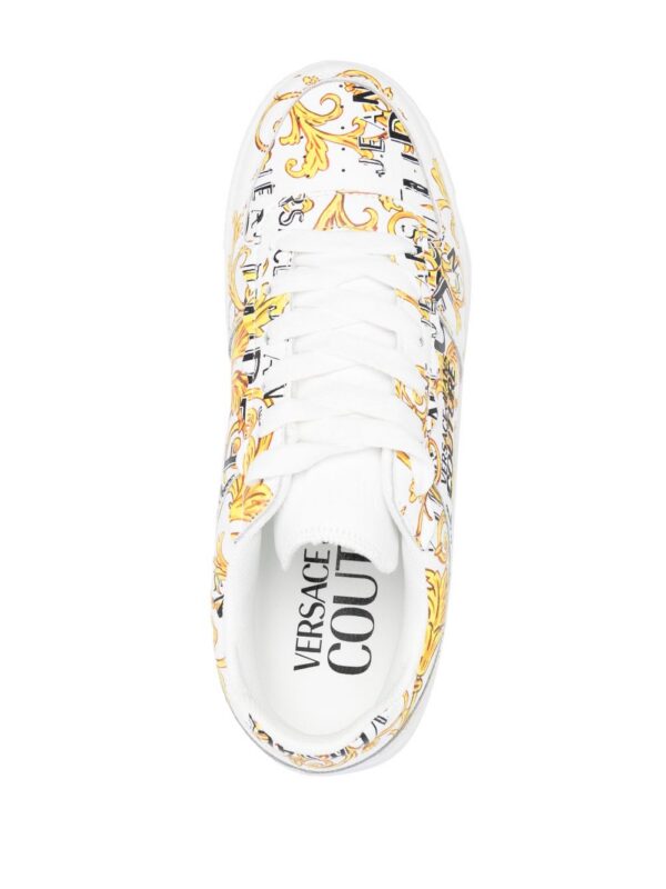 19866721_44666091_1000_391994f1-5dc4-42f9-914b-3f5ac6a5c976.jpg Versace Jeans Couture baroque-print low-top sneakers