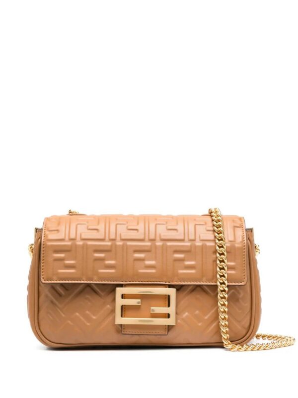 FENDI  medium Baguette Chain shoulder bag