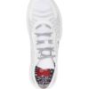 19927179_44936491_1000_1167e9e7-f0d2-4dc7-b597-58276558e490.jpg Love Moschino heart-patch low-top sneakers