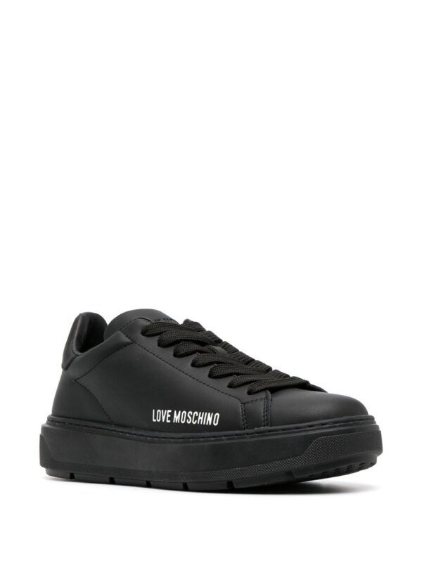 19927183_44733323_1000_6af9b88d-93f2-41a8-846b-04162b593b52.jpg Love Moschino low-top lace-up sneakers