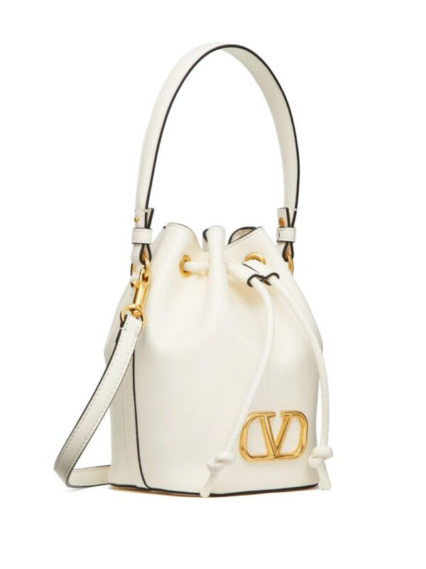 19949614_50232308_1000.jpg Valentino Garavani mini VLogo Signature leather bucket bag