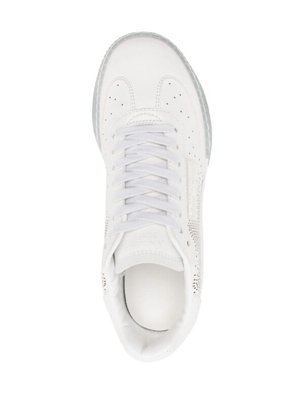 20359856_50475052_1000_17680264-b408-4680-9450-953c814bc8cc.jpg Stella McCartney perforated star low-top sneakers