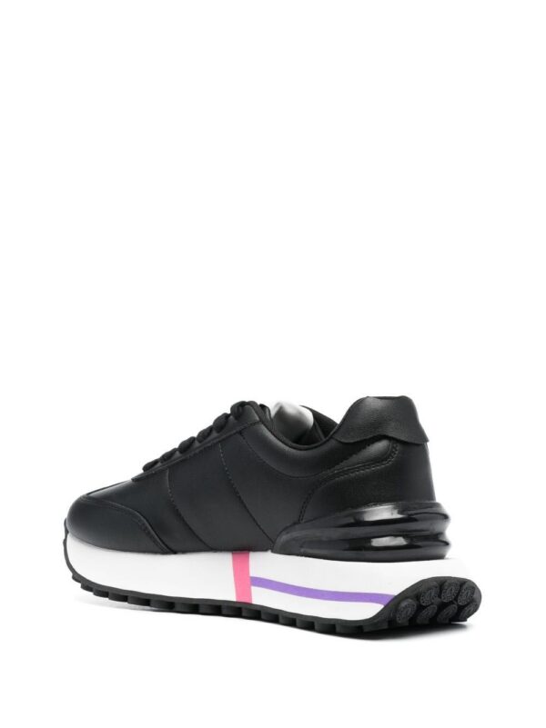 20508375_50647319_1000_81639fdb-2e0f-400a-b356-1922b3c008e4.jpg Versace Jeans Couture logo-patch leather sneakers