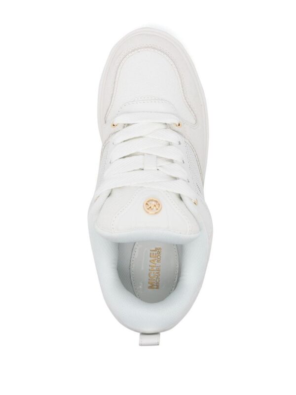 20515514_50536622_1000_6d3446ff-a48c-4c4c-aa8d-16bd4eaf4188.jpg Michael Michael Kors logo-plaque leather sneakers
