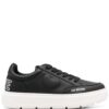 20529405_50636764_1000_d9b52729-0385-402b-a191-6f8064813754.jpg Love Moschino low-top leather sneakers