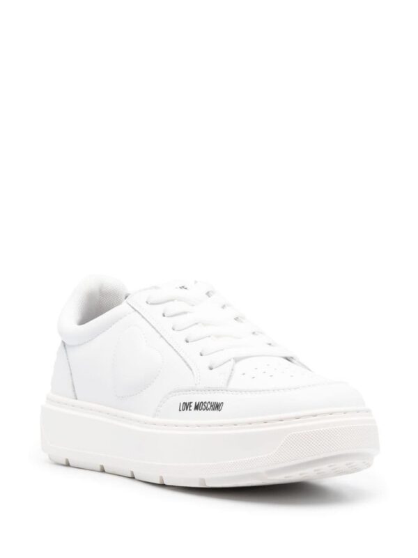20531289_50576047_1000_ec1519de-b774-43a9-9ba8-7a441210e787.jpg Love Moschino low-top leather sneakers