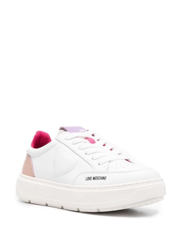 20670576_50636571_1000_7dac2dd4-63fa-4073-ac76-305f2a091d53.jpg Love Moschino heart-motif low-top sneakers