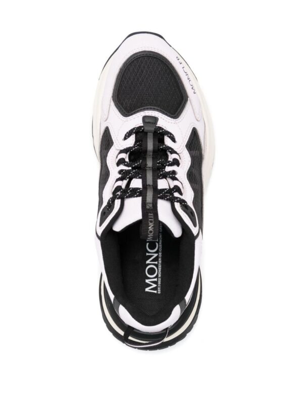 20700773_50622208_1000_df34ca66-ea97-47b2-abd7-c957984daf3e.jpg Moncler Runner low-top sneakers