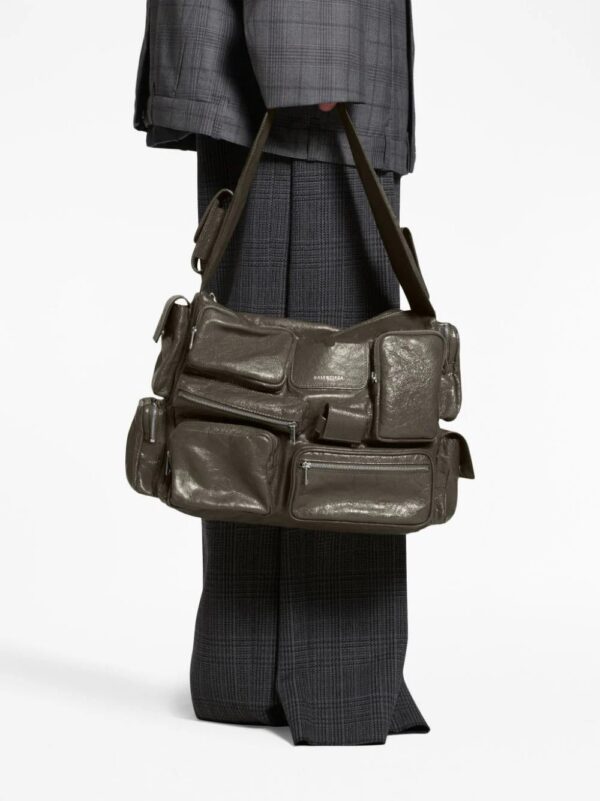 20786259_51070320_1000.jpg Balenciaga large Superbusy Sling shoulder bag