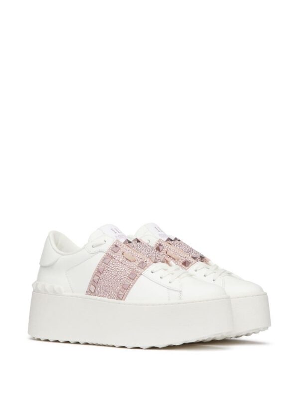 20899330_51363387_1000.jpg Valentino Garavani Rockstud Untitled leather flatform sneakers