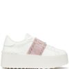 20899330_51363392_1000_26cf1230-cf74-44ad-ac11-8b313369af0a.jpg Valentino Garavani Rockstud Untitled leather flatform sneakers