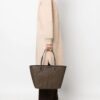 20945667_51014627_1000.jpg Tory Burch Ever-Ready tote bag