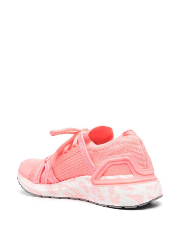 20978372_51038372_1000_d2aab617-d8a6-497c-baca-c14850290f80.jpg adidas by Stella McCartney Ultraboost 20 leopard-print sneakers