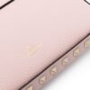 21330316_51318465_1000.jpg Valentino Garavani Rockstud leather crossbody bag