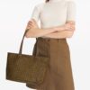 21353224_51411947_1000.jpg Tory Burch Ever-Ready small monogram-pattern tote bag