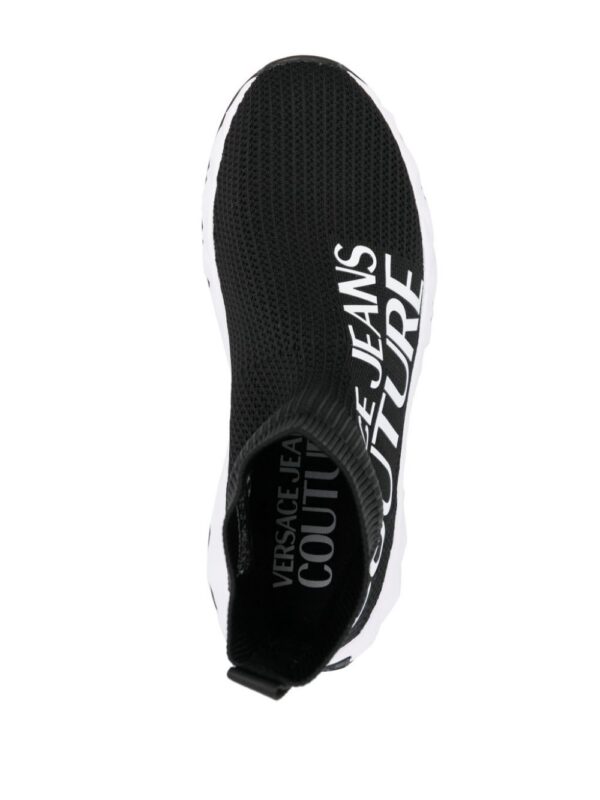 21689513_51675427_1000_a8b809f4-5eb0-4745-ab90-24a21c35bb0c.jpg Versace Jeans Couture logo-print sock sneakers