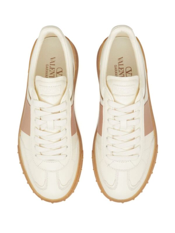 21820490_52171835_1000_0f84421a-cec9-47fb-aab3-06bf123f662c.jpg Valentino Garavani Upvillage low-top leather sneakers