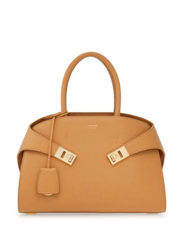 21832352_51719434_1000.jpg Ferragamo Hug handbag (S)