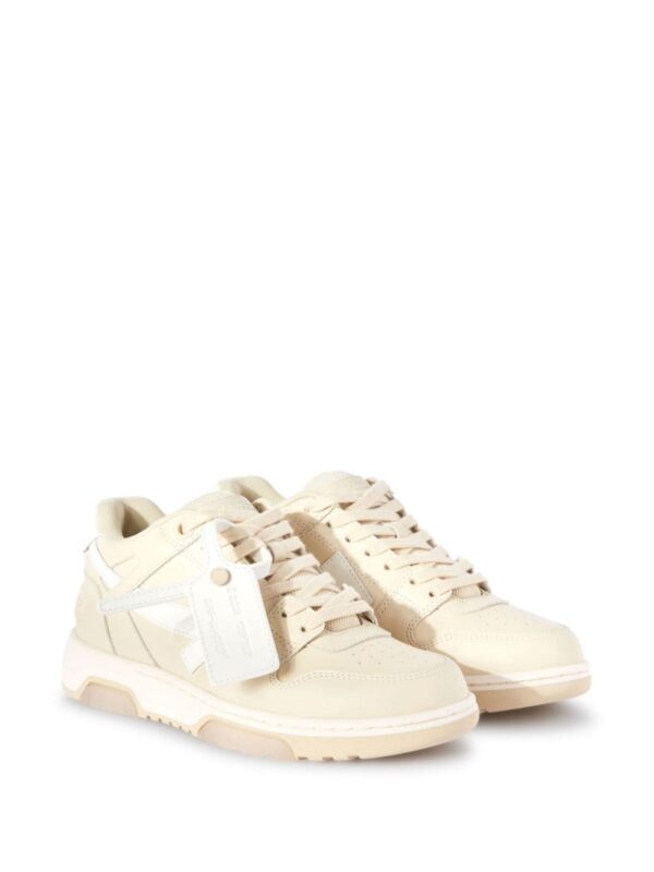 21834042_52040497_1000.jpg Off-White Out of Office lace-up sneakers