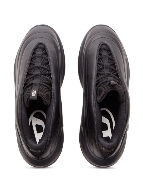 21922870_52736590_1000.jpg Diesel S-D-Runner X sneakers