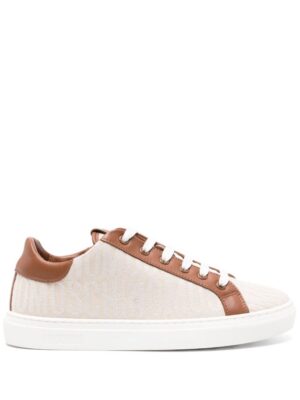 22024531_51855585_1000_decd7ab8-9e0a-44c6-87a0-52d692ea7d7e.jpg Moschino logo-jacquard panelled sneakers