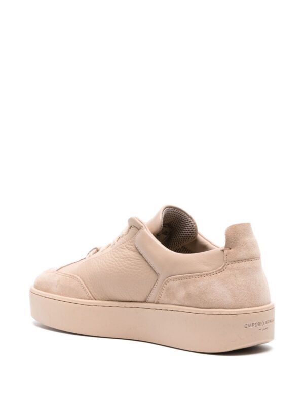 22059721_51863794_1000.jpg Emporio Armani logo-embossed leather sneakers