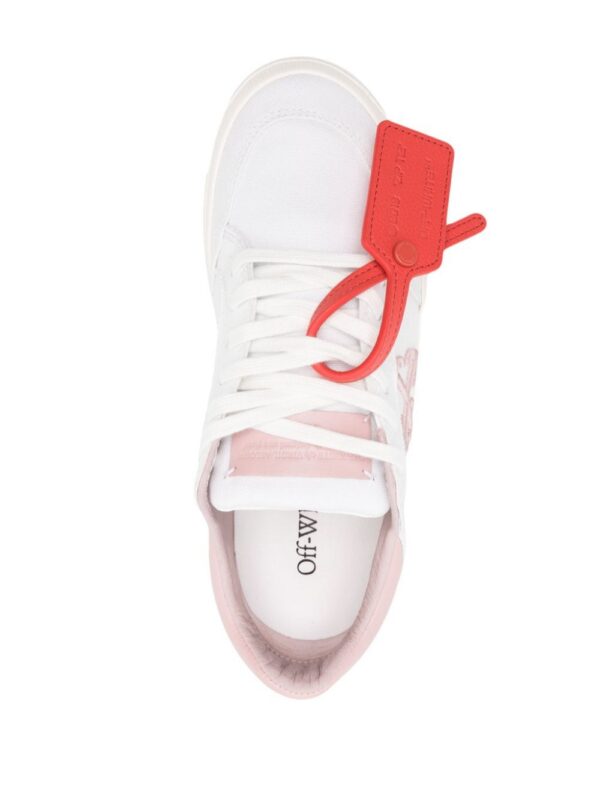 22102698_52630851_1000_f2166552-af55-4fb5-b635-547664de88c1.jpg Off-White New Low Vulcanized canvas sneakers