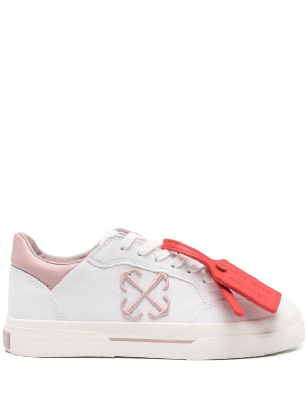 22102698_52630865_1000_974a9c02-f44c-4676-a1e6-01c0c231fe96.jpg Off-White New Low Vulcanized canvas sneakers