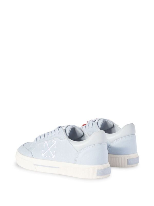 22102739_52407040_1000.jpg Off-White New Low Vulcanized canvas sneakers