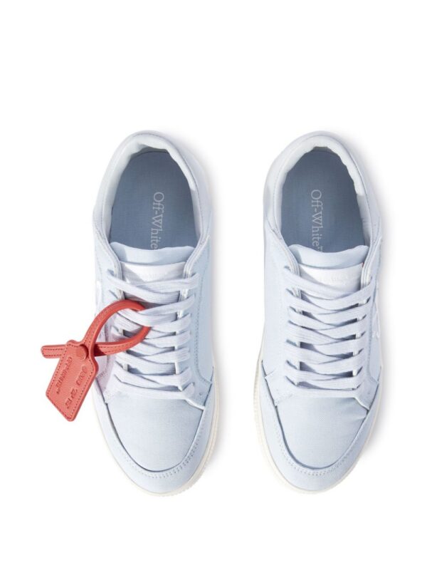 22102739_52407703_1000.jpg Off-White New Low Vulcanized canvas sneakers