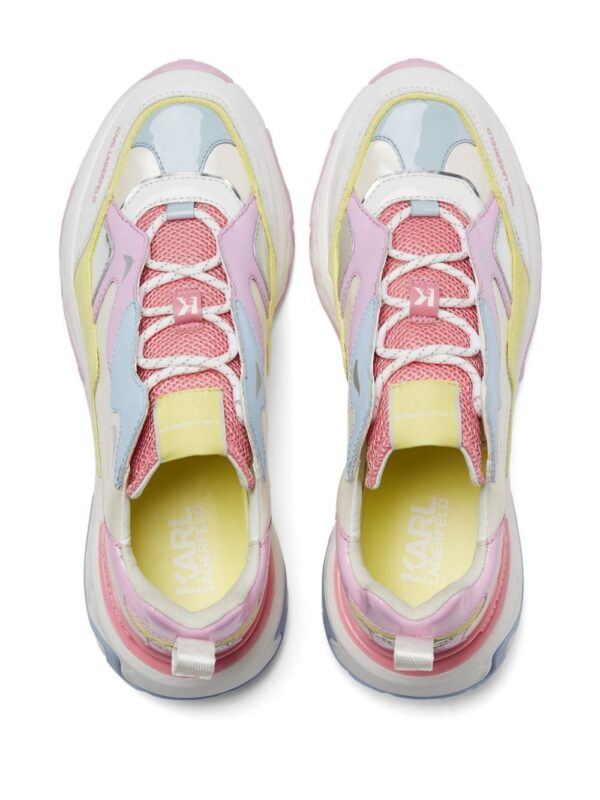 22120218_52496533_1000.jpg Karl Lagerfeld Blaze Strike leather sneakers