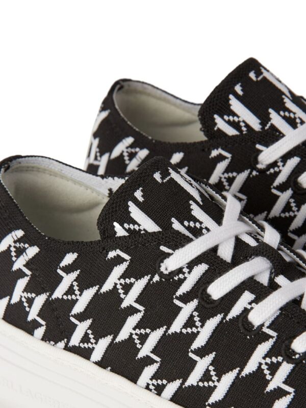 22121300_52497539_1000.jpg Karl Lagerfeld Konvert monogram-pattern sneakers