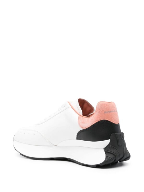 22131634_52216123_1000_0c808087-25a9-4fb9-9162-4b5574ce8afc.jpg Alexander McQueen Sprint Runner sneakers