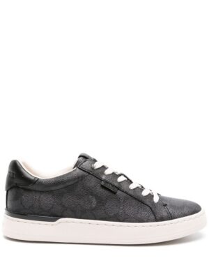 22161792_52008713_1000_18682bd8-7781-4762-b87d-118af7b6a2a8.jpg Coach logo-print leather sneakers