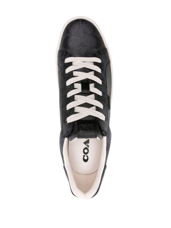 22161792_52008737_1000_d604612d-7af6-4132-b2d8-8c15f4c03f95.jpg Coach logo-print leather sneakers