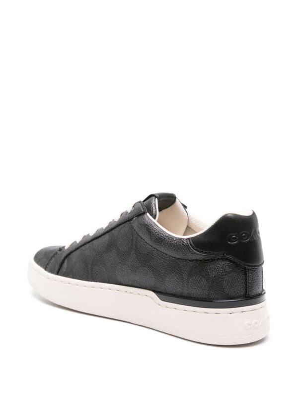 22161792_52008743_1000_61beb1ae-ad1e-43f4-aa24-3f4a7c450c8b.jpg Coach logo-print leather sneakers