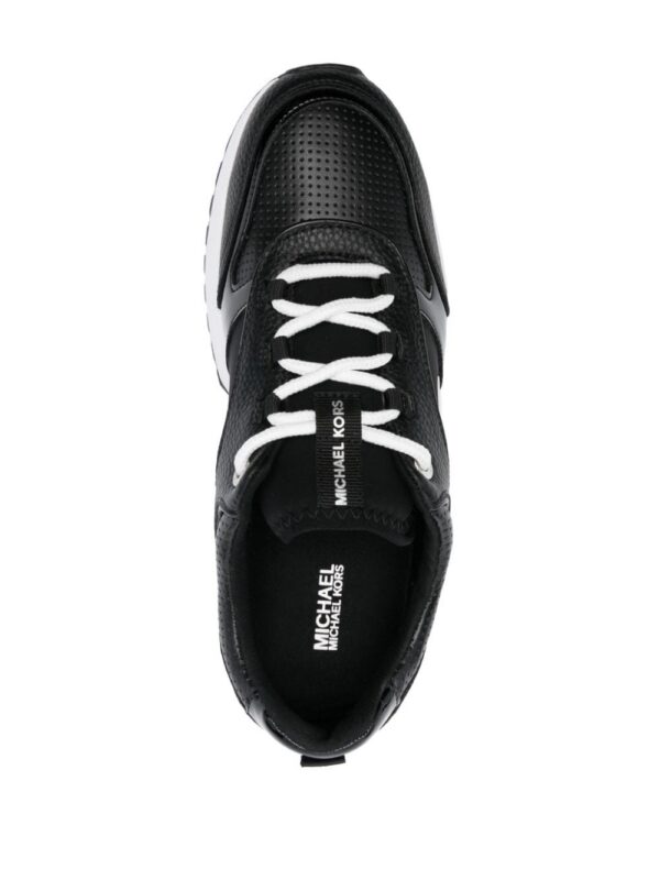 22163288_52080266_1000_2a196899-a2a6-434c-a62d-fc8158f2d910.jpg Michael Michael Kors Percy logo-lettering sneakers
