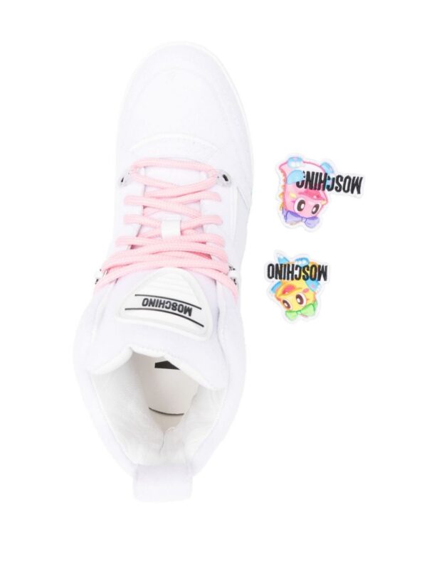 22281034_52234708_1000_27b55f29-3bed-4808-84b6-143002f76e34.jpg Moschino Kevin high-top sneakers