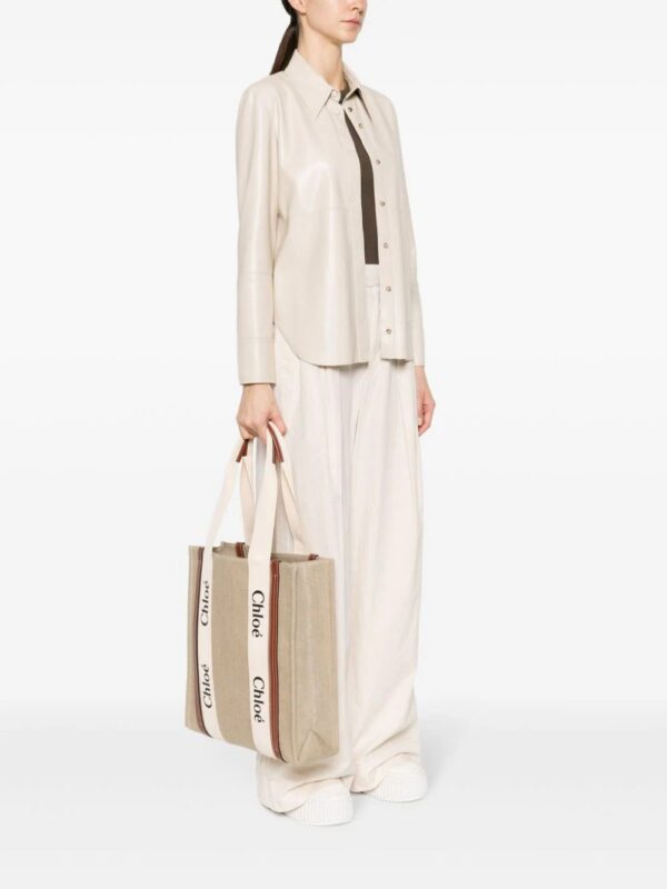 22299276_52183157_1000_d4ae0fe4-9586-4452-beb9-afe1790bf419.jpg Chloé Woody tote bag