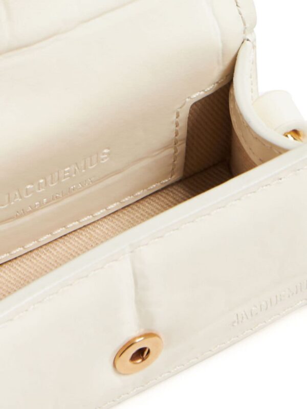 22364737_52807628_1000_a9089399-bc2b-4223-8cee-2c94c5deb096.jpg Jacquemus Le Porte Bambino AirPods case